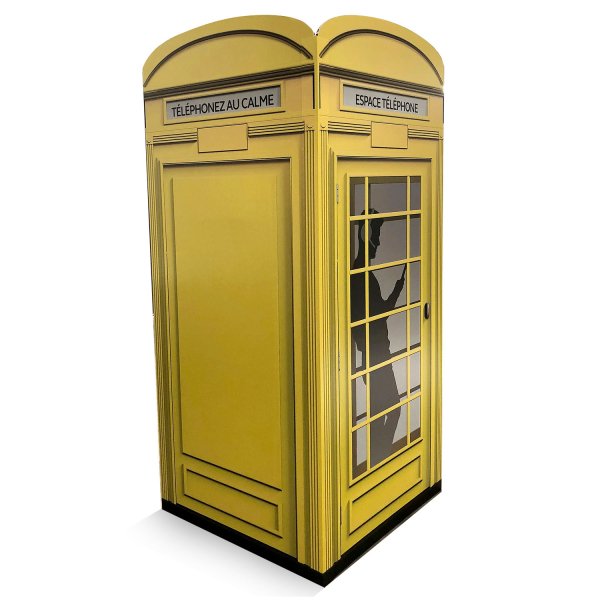 cabine téléphonique en carton
